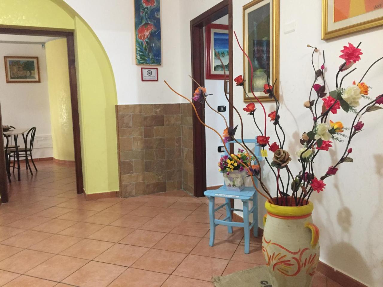 Il Normanno B&B Mileto Esterno foto