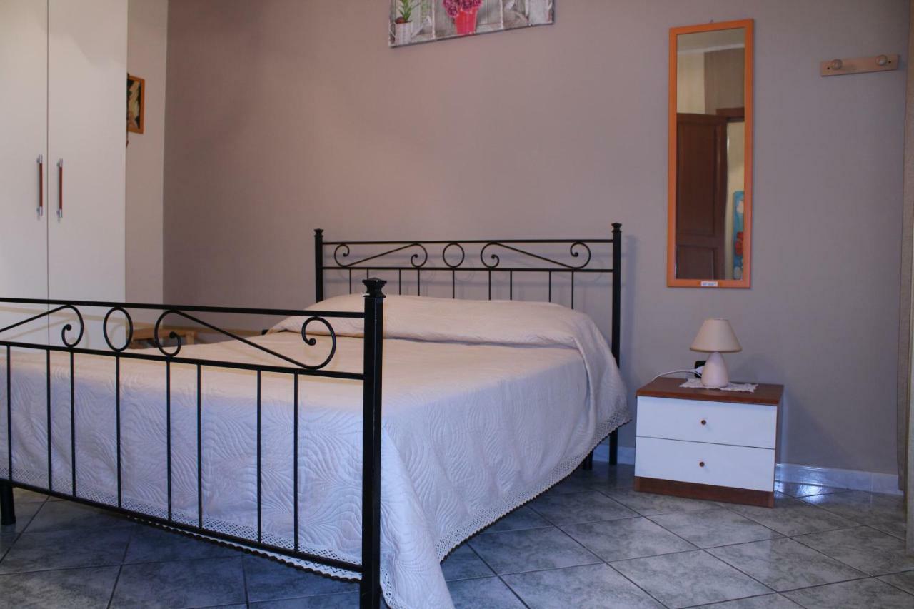 Il Normanno B&B Mileto Esterno foto