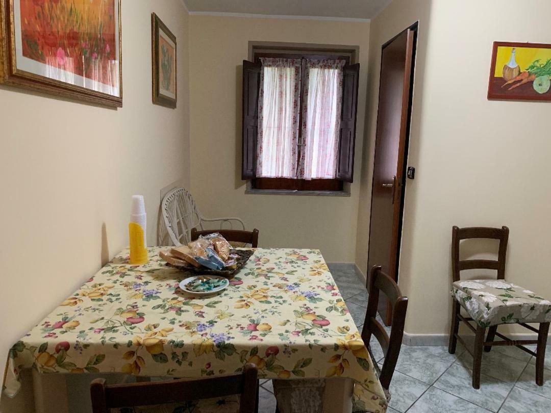 Il Normanno B&B Mileto Esterno foto